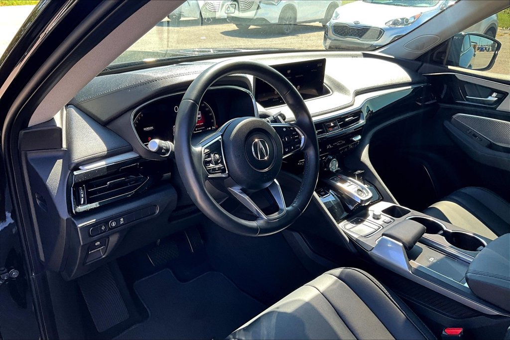 Used 2024 Acura MDX FWD image 15