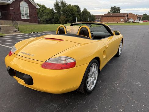 Used 2002 Porsche Boxster S RWD image 9