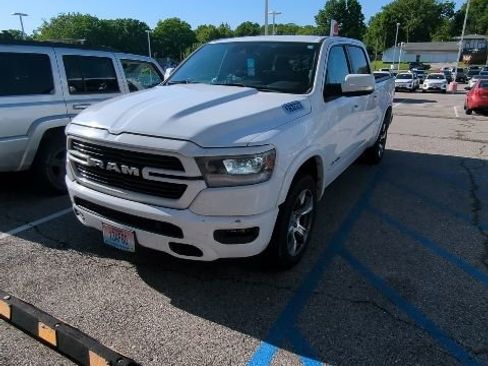 Used 2022 RAM 1500 Laramie w/ Sport Appearance Package AWD/4WD image 2