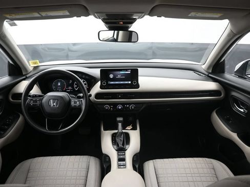 Certified 2024 Honda HR-V LX image 22