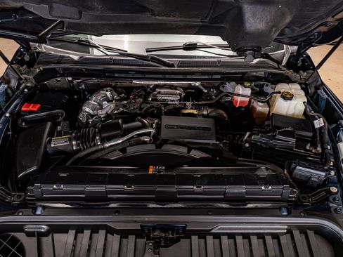 Used 2022 GMC Sierra 3500 Denali w/ Denali Ultimate Package image 32