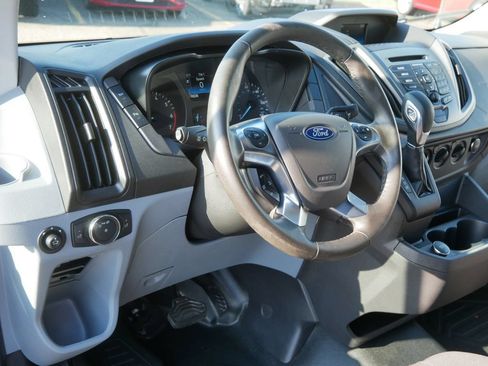 Used 2019 Ford Transit 250 148 High Roof RWD image 18