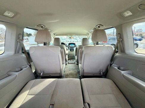 Used 2011 Honda Odyssey LX image 10