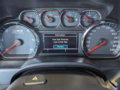 Used 2018 Chevrolet Silverado 1500 LT w/ All Star Edition image 44