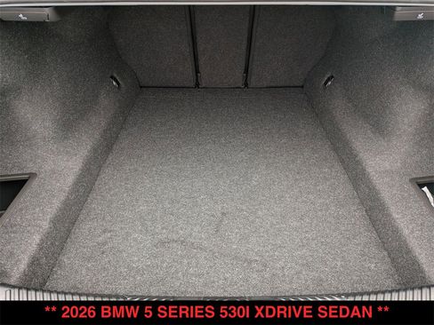 New 2026 BMW 530i xDrive w/ M Sport Package image 28