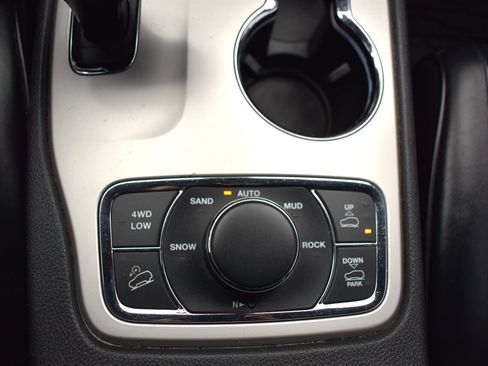 Used 2015 Jeep Grand Cherokee High Altitude image 27