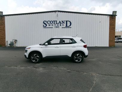 Used 2025 Hyundai Venue SEL