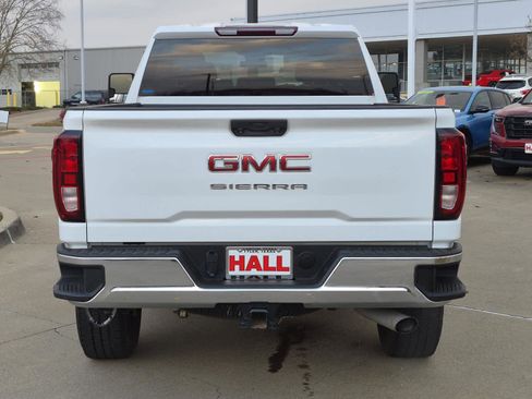 Used 2024 GMC Sierra 2500 Pro w/ Convenience Package image 5