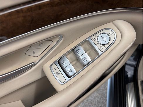 Used 2015 Mercedes-Benz S 63 AMG 4MATIC Sedan image 25