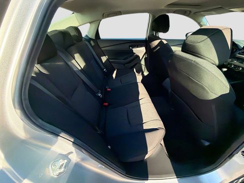 Certified 2024 Honda Accord EX image 27