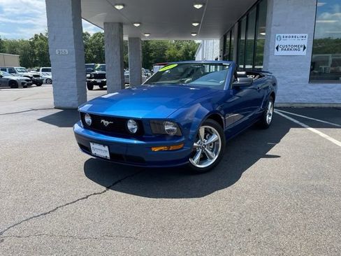 Used 2007 Ford Mustang GT Premium RWD image 2