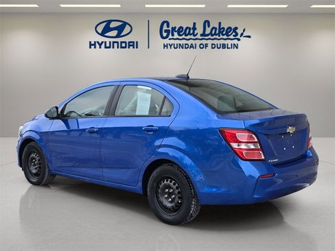 Used 2017 Chevrolet Sonic LS image 3