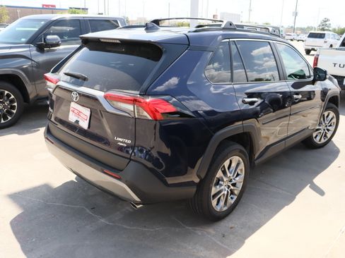 Used 2025 Toyota RAV4 Limited w/ Weather Package image 10