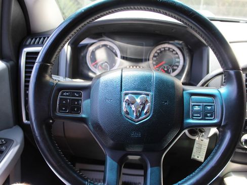 Used 2017 RAM 2500 Lone Star image 32