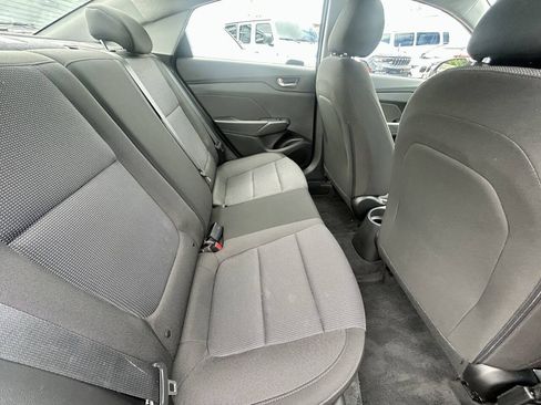 Used 2022 Hyundai Accent SE FWD image 20