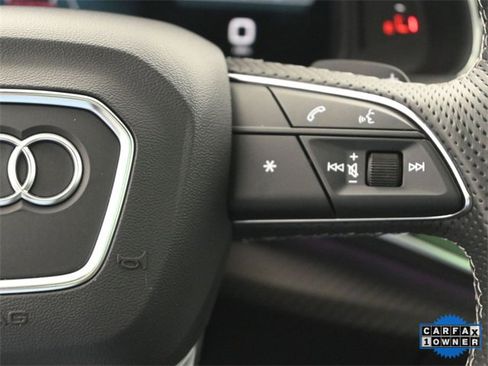 Used 2024 Audi SQ8 Prestige w/ Prestige Package image 23