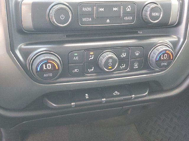 Used 2018 Chevrolet Silverado 1500 LT w/ LT Eassist Package RWD image 27