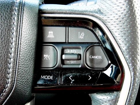 Used 2023 Toyota Tundra 1794 Edition image 14