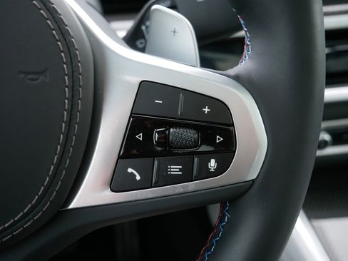 Certified 2025 BMW X6 M60i w/ Parking Assistance Package image 29