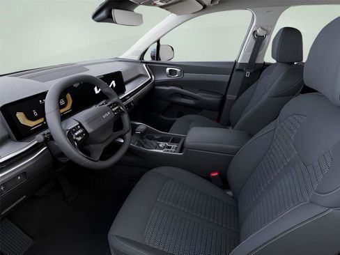 New 2026 Kia Sorento LX FWD image 17