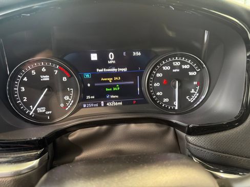 Used 2024 Cadillac XT5 Premium Luxury w/ Technology Package FWD image 6