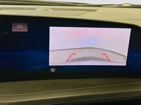 Used 2024 Cadillac XT4 Premium Luxury image 23