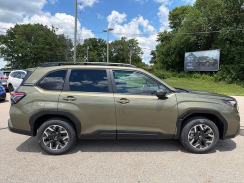 New 2026 Subaru Forester Premium AWD/4WD image 8