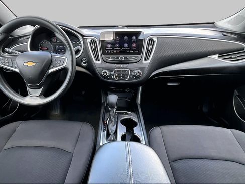 Used 2024 Chevrolet Malibu LT FWD image 16