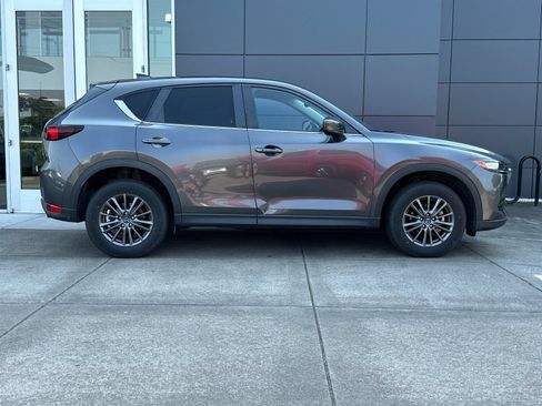 Used 2019 MAZDA CX-5 Touring AWD/4WD image 2