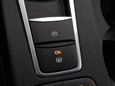 Used 2022 Ford Escape SEL image 23