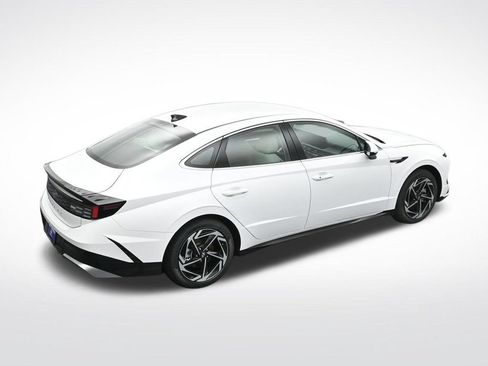 New 2026 Hyundai Sonata SEL FWD image 22