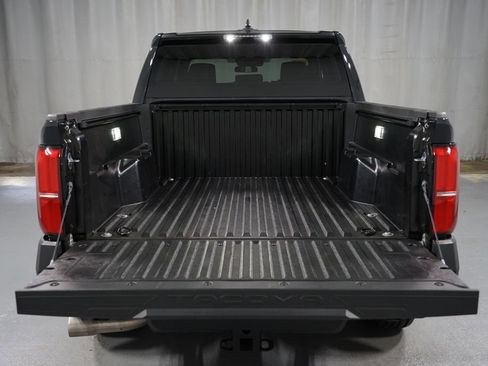 Certified 2025 Toyota Tacoma SR image 33