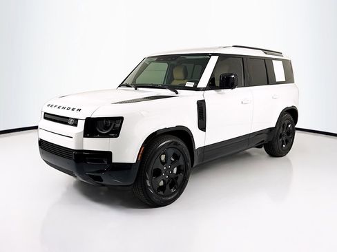 New 2026 Land Rover Defender 110 X-Dynamic SE AWD/4WD image 3
