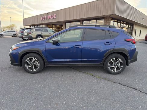Certified 2025 Subaru Crosstrek 2.0i Premium image 2