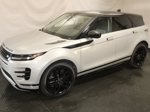 Used 2024 Land Rover Range Rover Evoque Dynamic SE AWD/4WD image 2