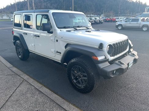 New 2026 Jeep Wrangler Unlimited Sport image 3