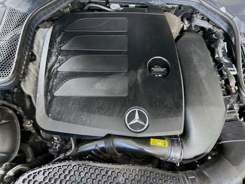 Used 2020 Mercedes-Benz C 300 Cabriolet image 36