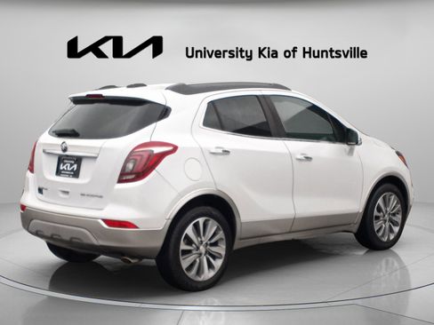 Used 2019 Buick Encore Preferred w/ Safety Package image 7