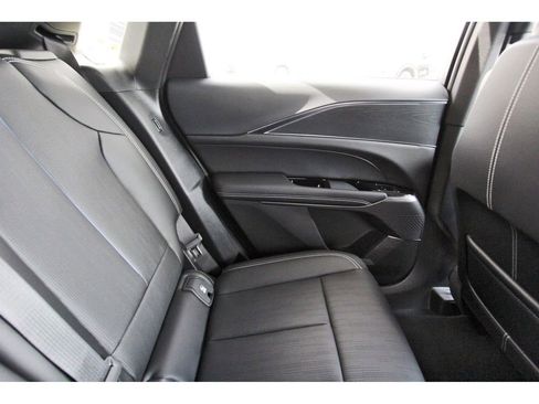 New 2026 Cadillac Lyriq Luxury image 11