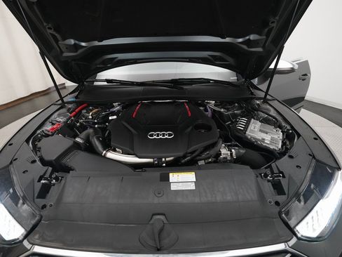 Used 2023 Audi S7 Premium Plus w/ Premium Plus Package image 3