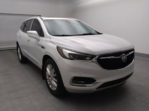 Used 2018 Buick Enclave Premium w/ Experience Buick Package image 13