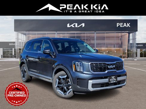 Used 2024 Kia Telluride EX w/ EX Captain's Chair Package image 1