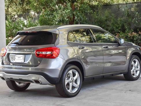 Used 2019 Mercedes-Benz GLA 250 4MATIC image 6