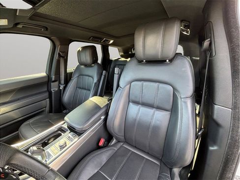 Used 2021 Land Rover Range Rover Sport HSE Silver Edition image 18