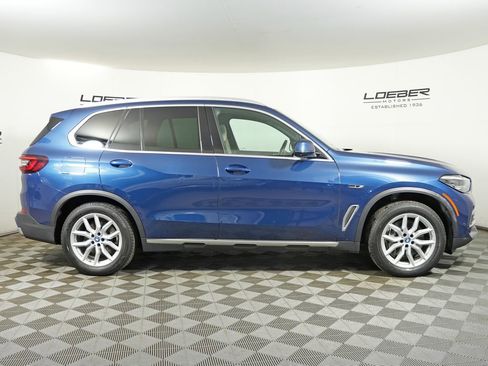 Used 2022 BMW X5 xDrive45e w/ Luxury Seating Package image 6