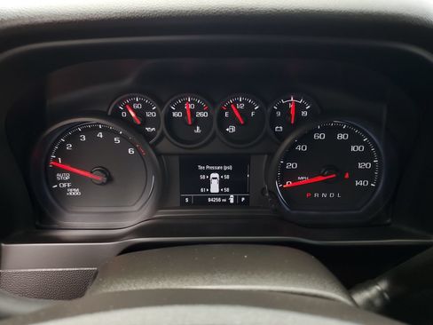 Used 2024 Chevrolet Silverado 1500 Custom w/ Turbomax Blackout Package RWD image 31