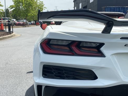 Used 2024 Chevrolet Corvette Z06 RWD image 45