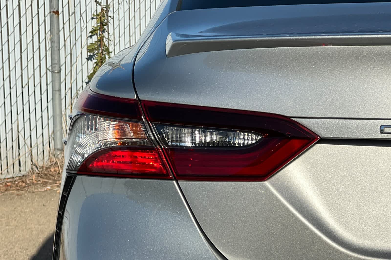 Used 2021 Toyota Camry SE FWD image 23