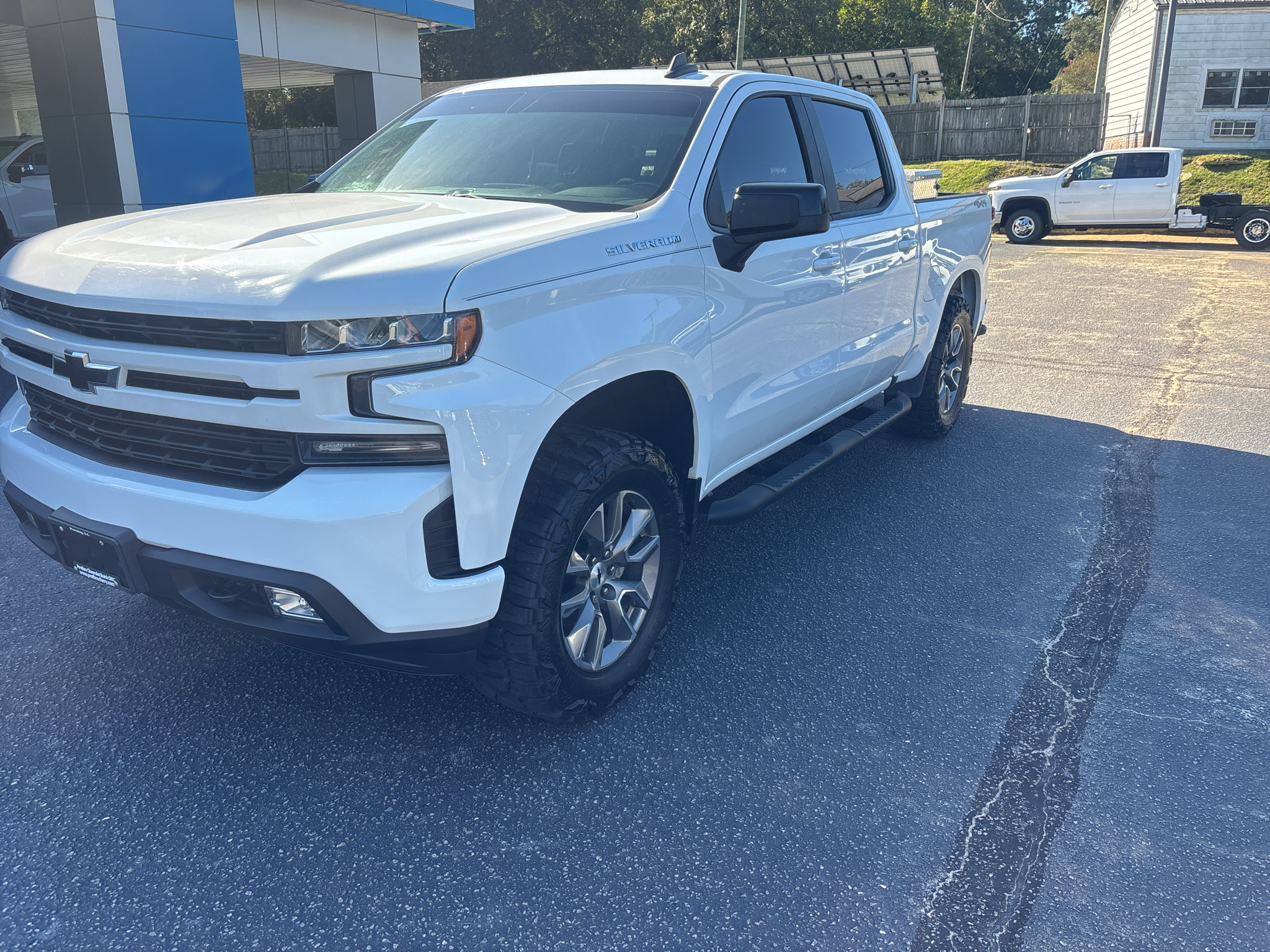 Used 2019 Chevrolet Silverado 1500 RST w/ All-Star Edition AWD/4WD image 2