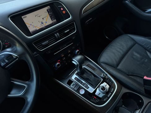 Used 2014 Audi Q5 3.0T Prestige AWD/4WD image 37